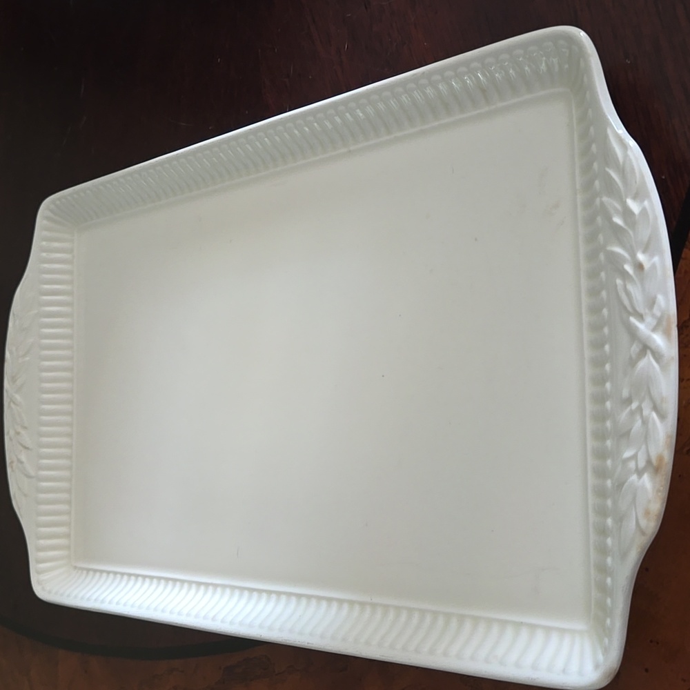 Elegant Wedgewood Serving Tray - Picture 5 of 16